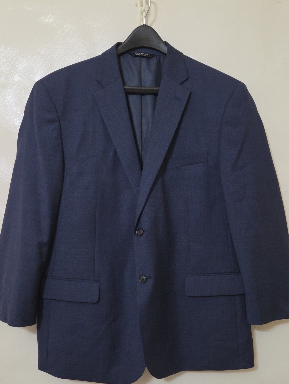 Jos A Banks Men's Navy Classic 2-Button 100% Wool Tailored Fit Jacket Blazer 46R